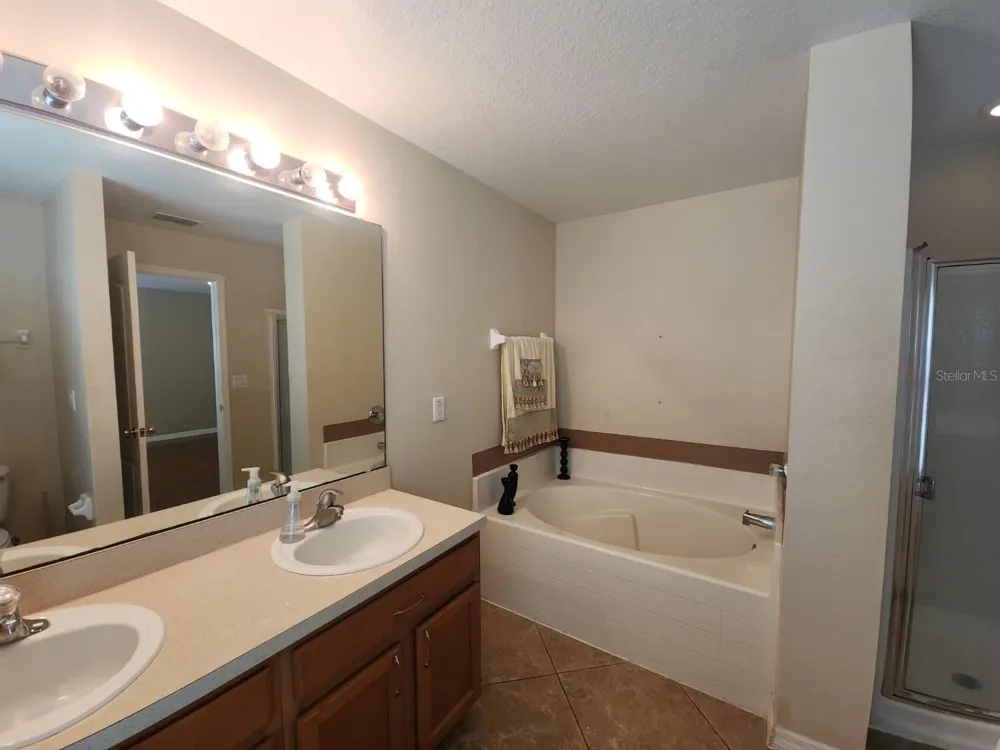 302 CLYDESDALE CIRCLE Sanford, FL 32773