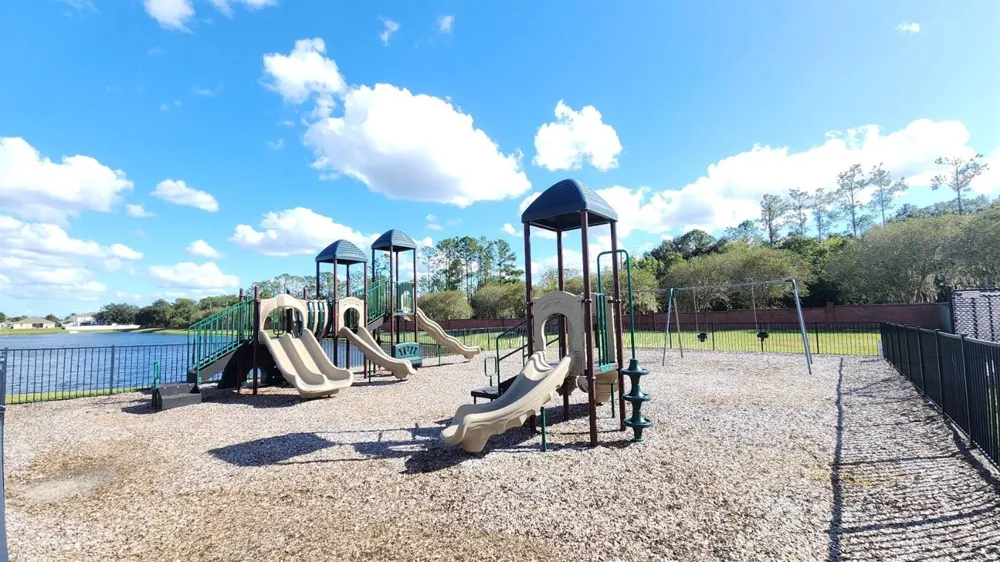 302 CLYDESDALE CIRCLE Sanford, FL 32773