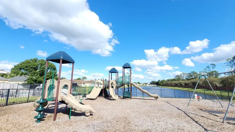 302 CLYDESDALE CIRCLE Sanford, FL 32773