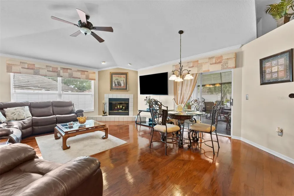 1803 CATTLEMAN DRIVE Brandon, FL 33511