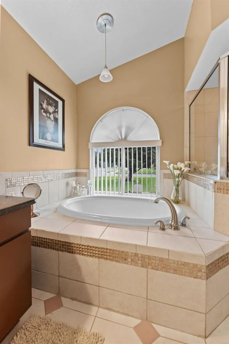 1803 CATTLEMAN DRIVE Brandon, FL 33511