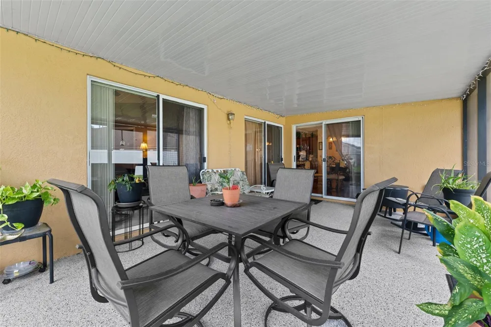 1803 CATTLEMAN DRIVE Brandon, FL 33511