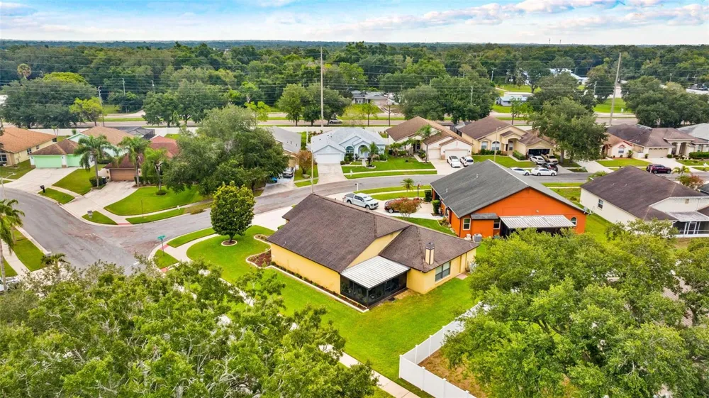 1803 CATTLEMAN DRIVE Brandon, FL 33511