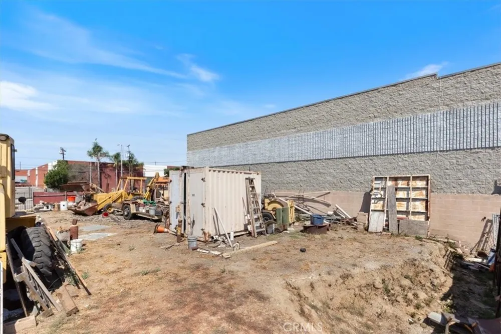 13020 S Figueroa Street Gardena, CA 90061