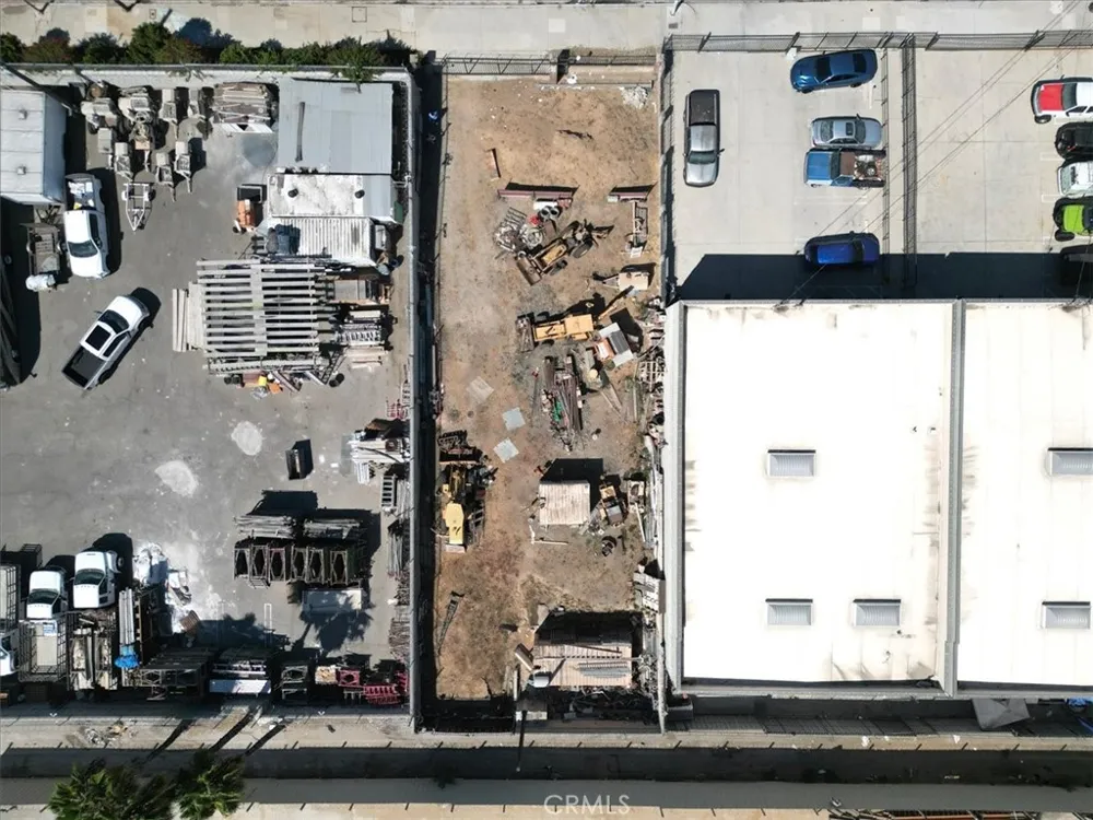 13020 S Figueroa Street Gardena, CA 90061