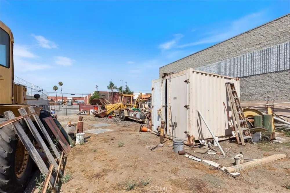 13020 S Figueroa Street Gardena, CA 90061