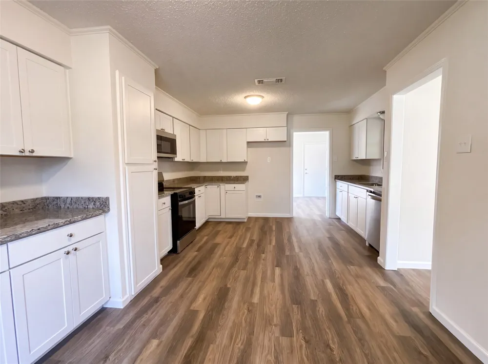 305 Rash Lane Terrell, TX 75160