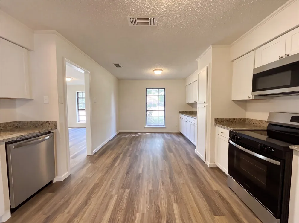 305 Rash Lane Terrell, TX 75160