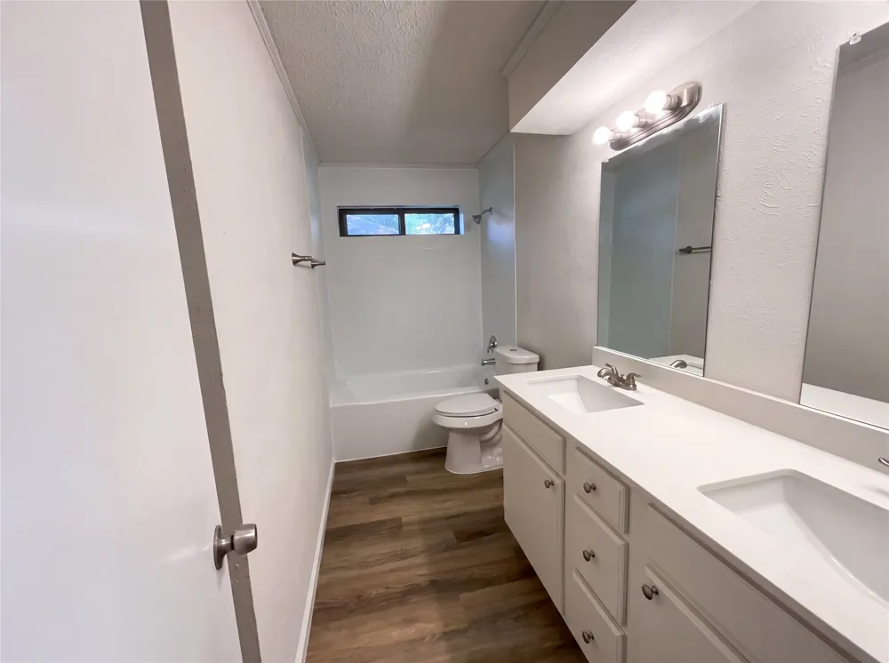 305 Rash Lane Terrell, TX 75160