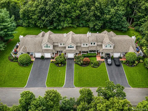 26 Kettle Hole Road