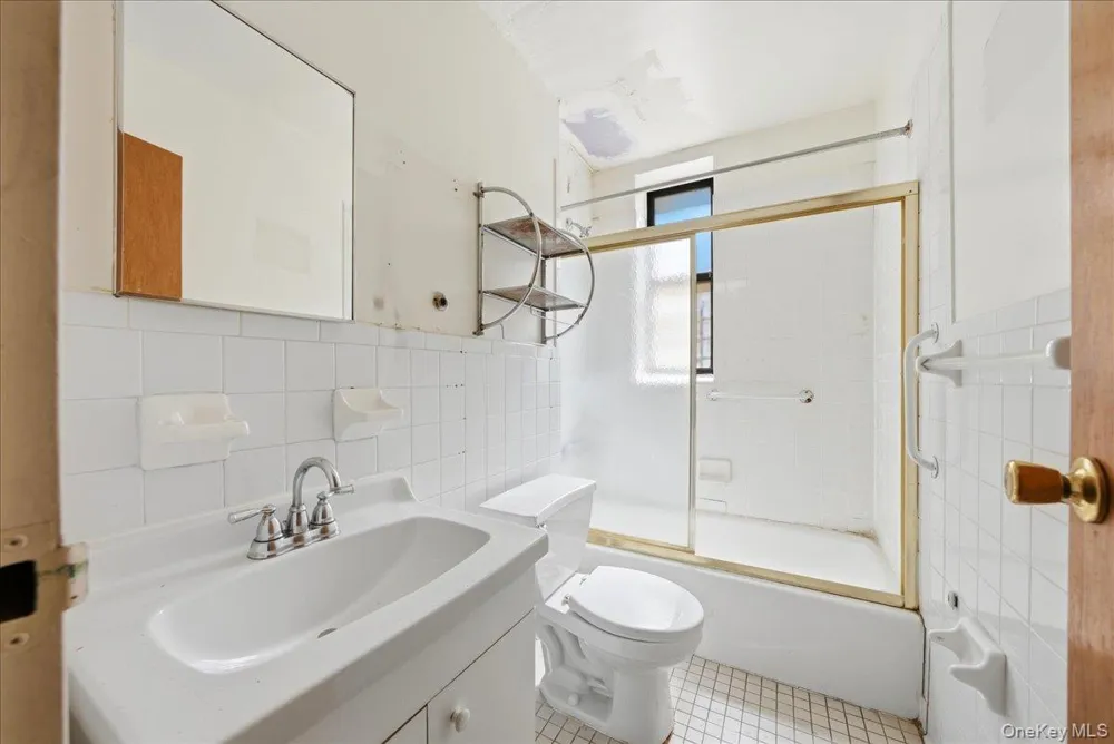 1200 Woodycrest Avenue #1C Bronx, NY 10452