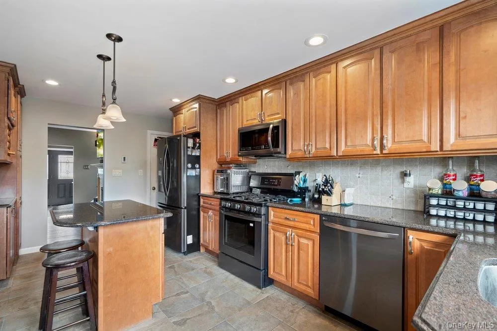183 Horton Avenue Valley Stream, NY 11581