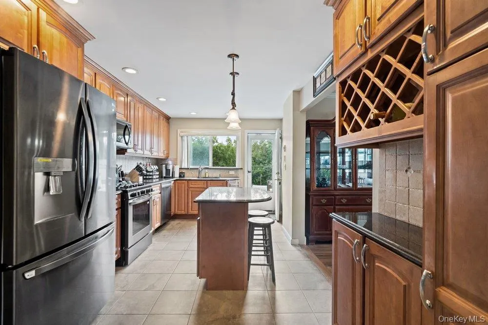183 Horton Avenue Valley Stream, NY 11581