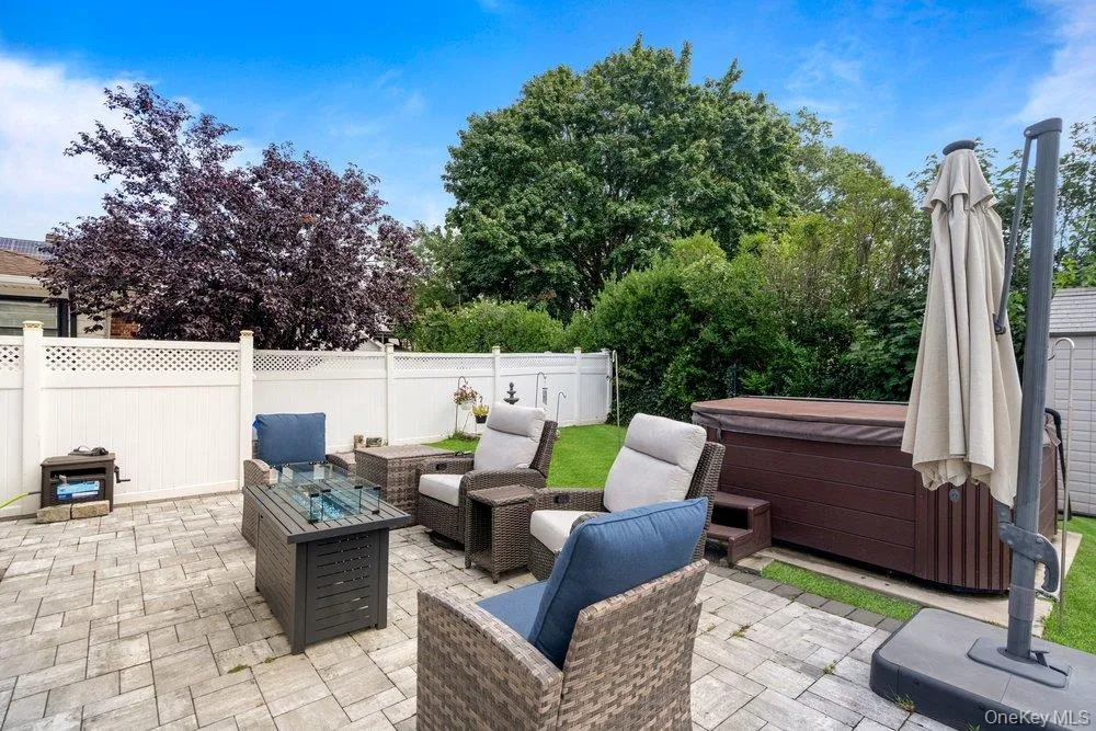 183 Horton Avenue Valley Stream, NY 11581