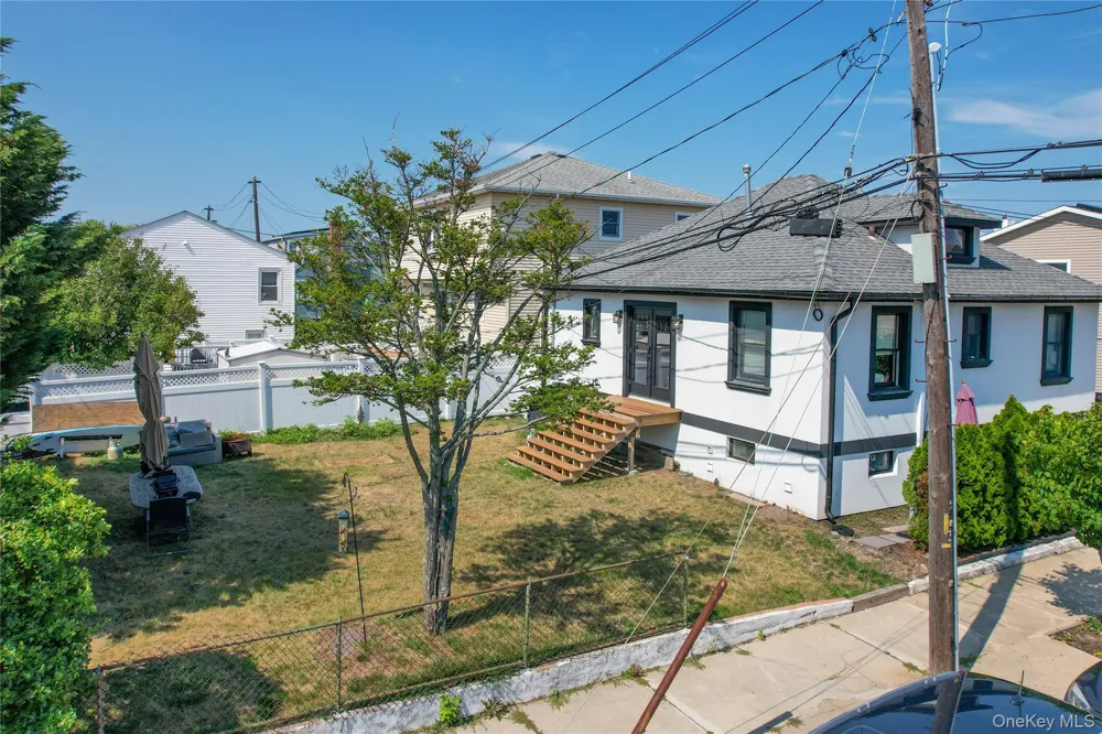 723 W Olive Street Long Beach, NY 11561