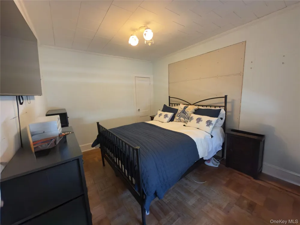 723 W Olive Street Long Beach, NY 11561