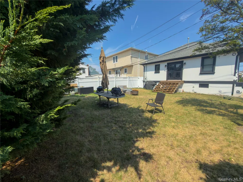 723 W Olive Street Long Beach, NY 11561
