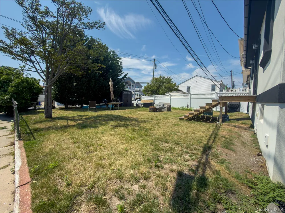 723 W Olive Street Long Beach, NY 11561