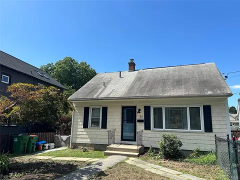 20 Blackburn Avenue