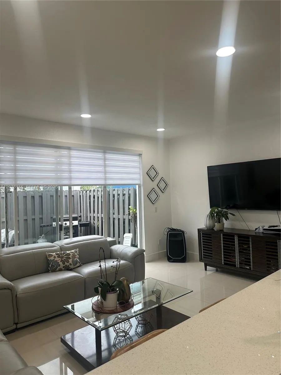 15775 SW 41st St #68 Miramar, FL 33027