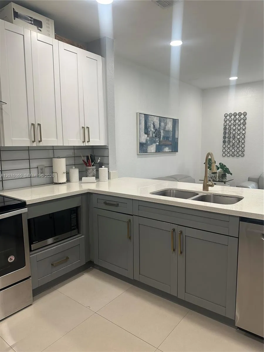 15775 SW 41st St #68 Miramar, FL 33027