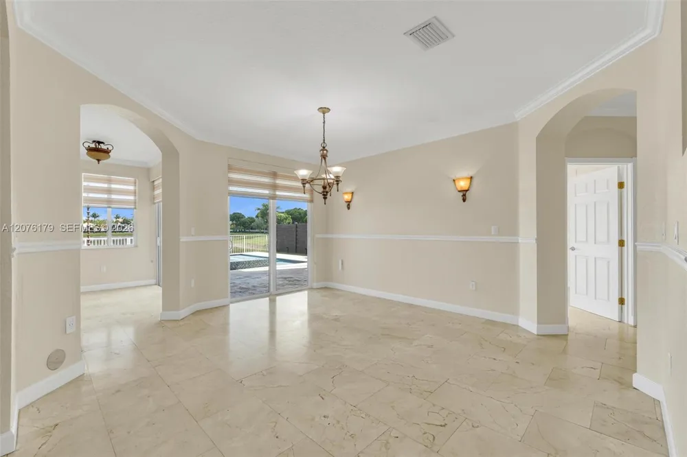 16237 SW 44th Ter #0 Miami, FL 33185