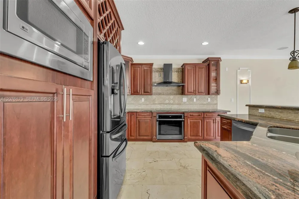 16237 SW 44th Ter #0 Miami, FL 33185
