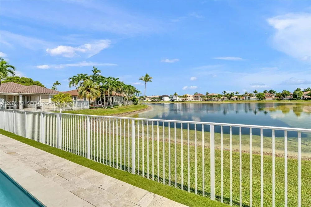 16237 SW 44th Ter #0 Miami, FL 33185
