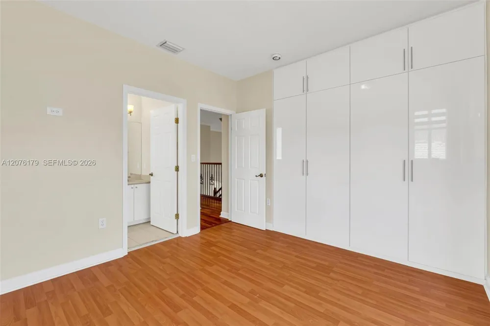 16237 SW 44th Ter #0 Miami, FL 33185