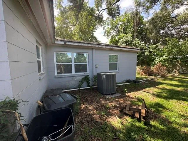 120 EMILY LANE Brandon, FL 33510