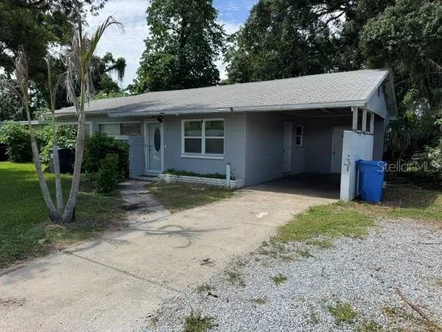 120 EMILY LANE Brandon, FL 33510