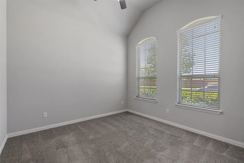 404 Miracle Rose Way Liberty Hill, TX 78642