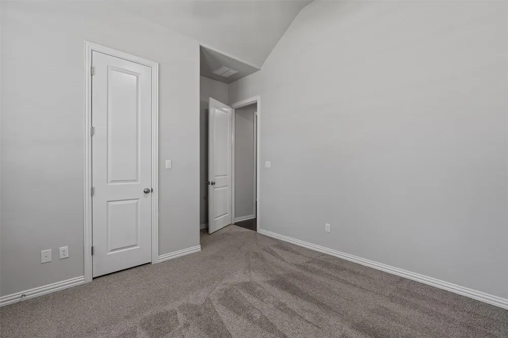 404 Miracle Rose Way Liberty Hill, TX 78642