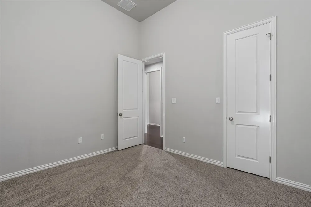 404 Miracle Rose Way Liberty Hill, TX 78642