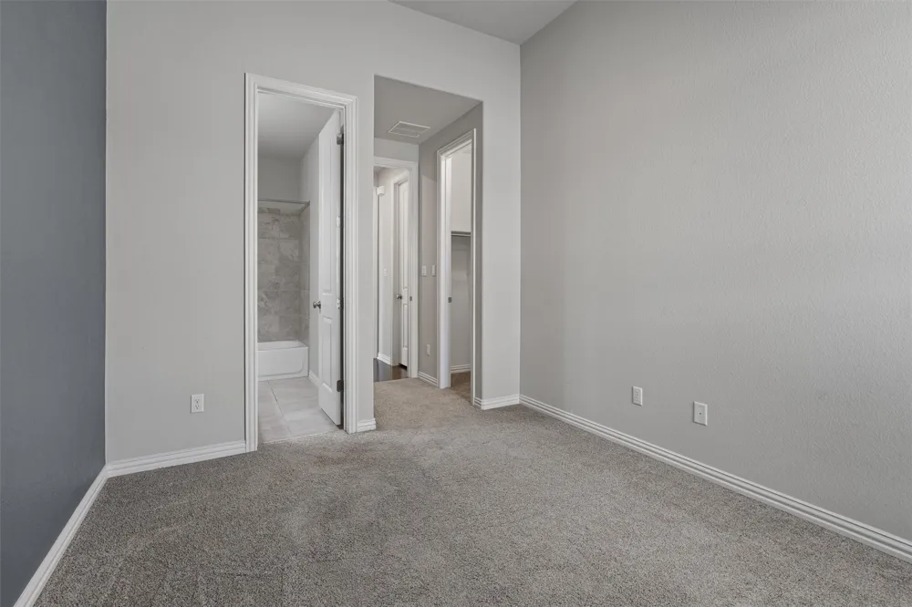 404 Miracle Rose Way Liberty Hill, TX 78642