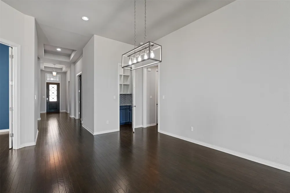 404 Miracle Rose Way Liberty Hill, TX 78642