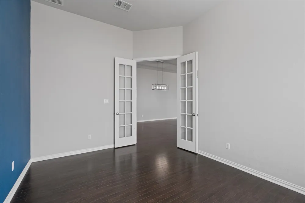 404 Miracle Rose Way Liberty Hill, TX 78642