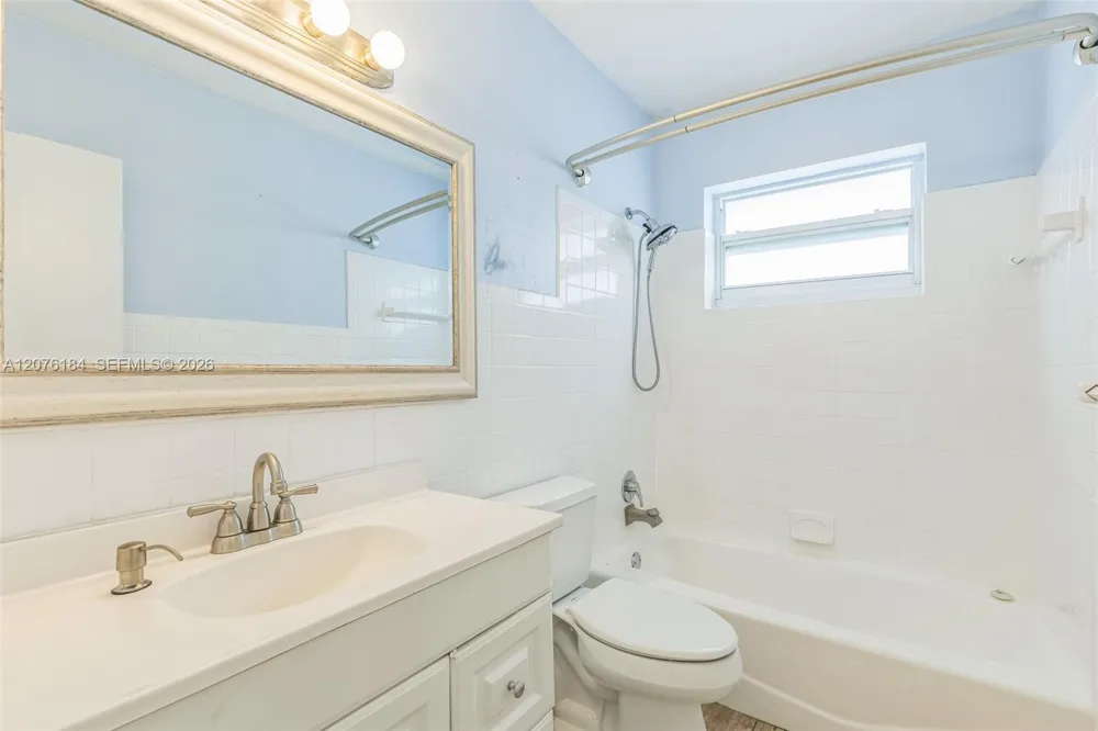 6931 SW 2nd St #0 Pembroke Pines, FL 33023