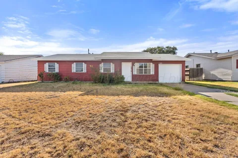 1010 5TH AVENUE