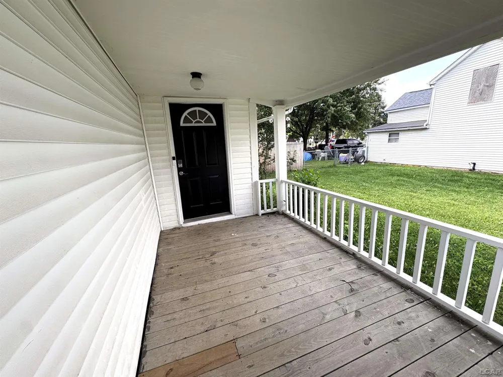 810 Division Street Adrian City, MI 49221