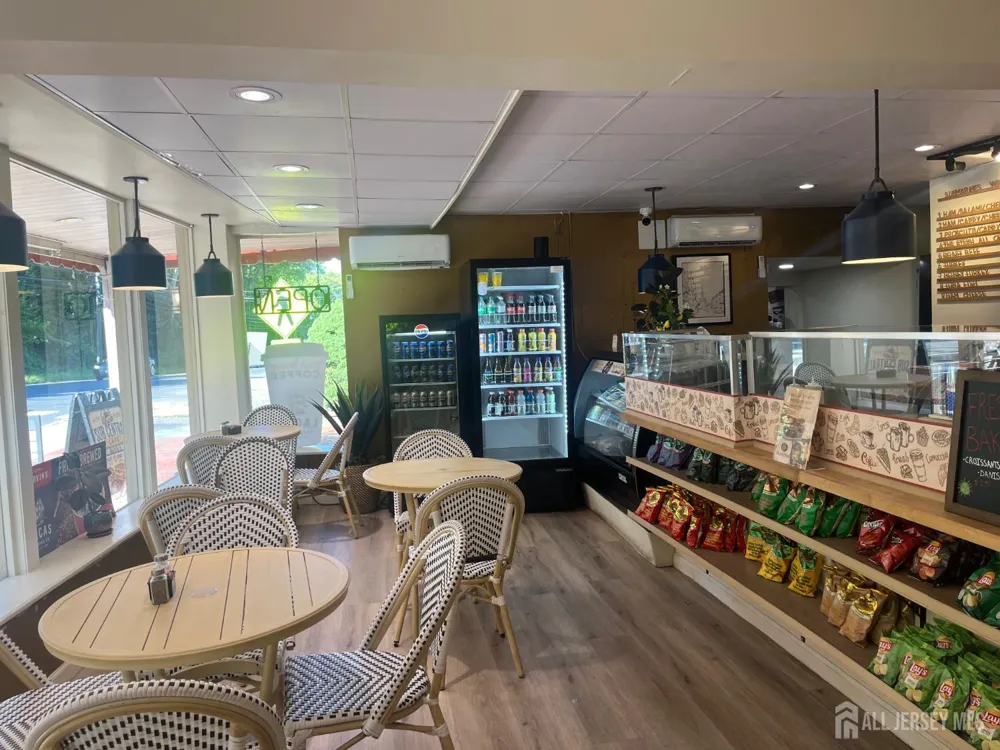 147 Route 27 Highway Edison, NJ 08820