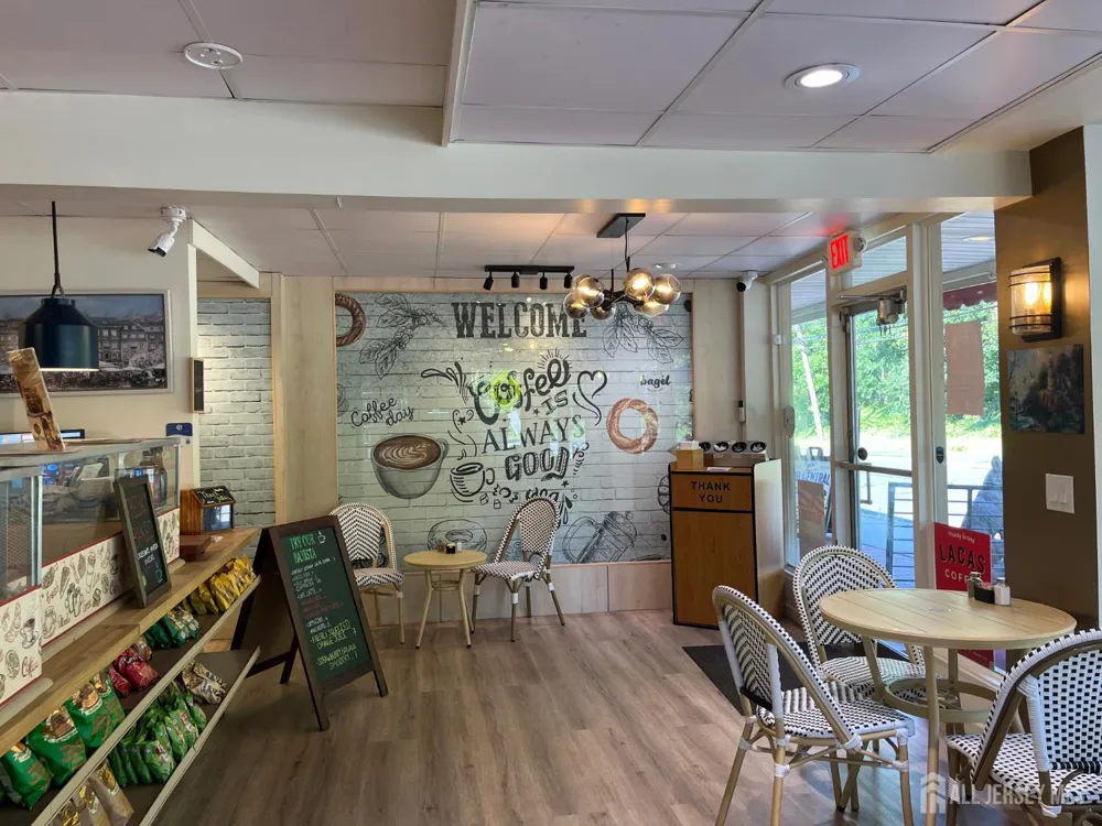 147 Route 27 Highway Edison, NJ 08820
