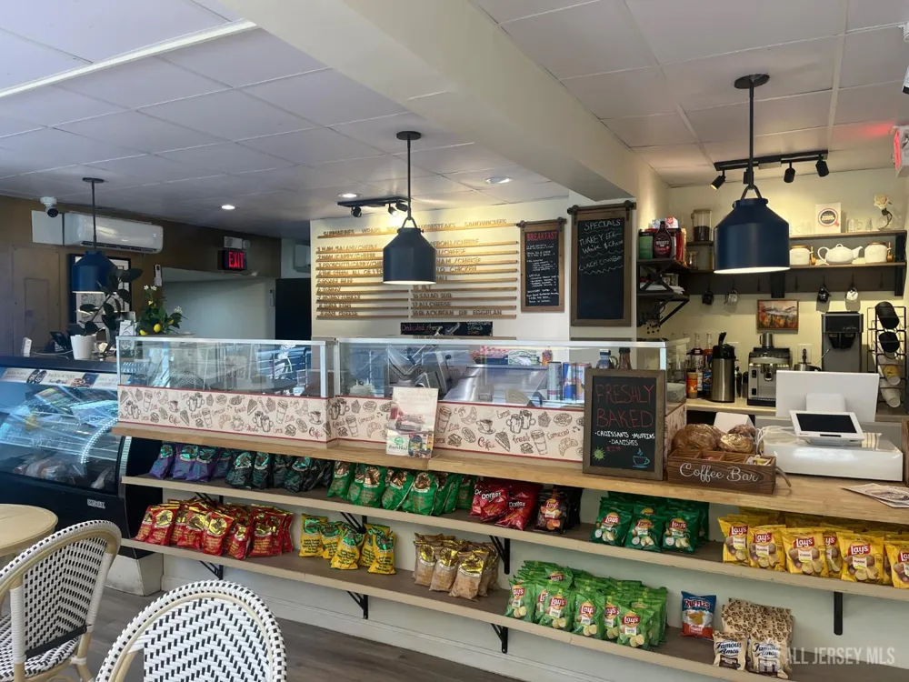 147 Route 27 Highway Edison, NJ 08820