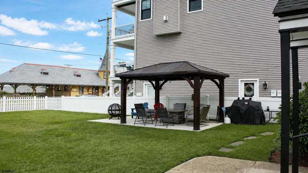 934 Haven unit 2 Ave Ocean City, NJ 08226
