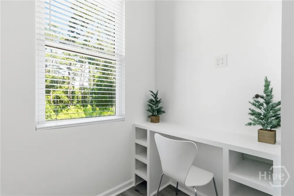 27 Morningside Drive Savannah, GA 31410