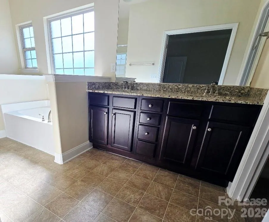 7231 Kenyon Drive Denver, NC 28037