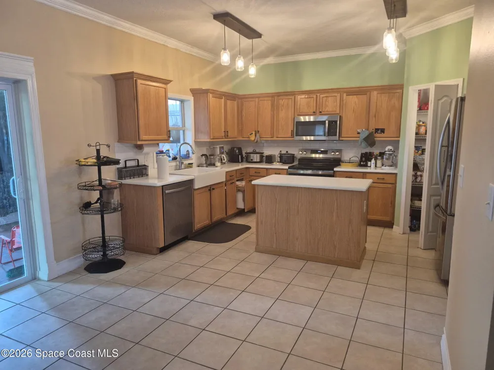 3351 Deer Lakes Drive E Melbourne, FL 32940