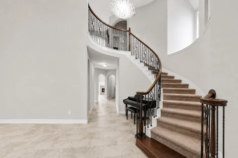 32019 Casa Linda Drive