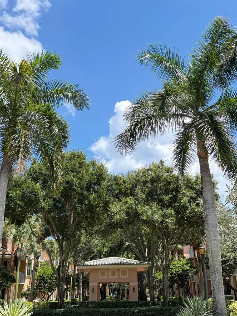 4823 CHANCELLOR DRIVE #23 Jupiter, FL 33458