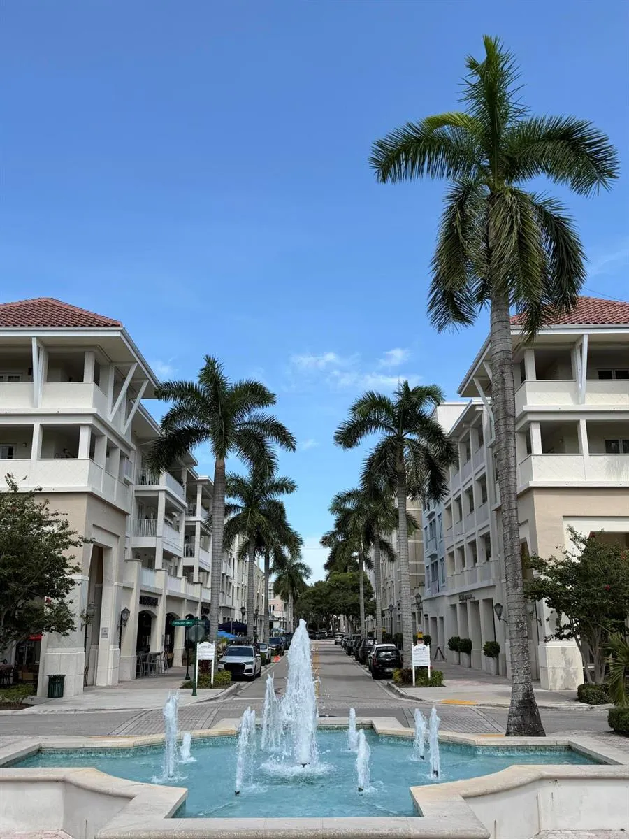 4823 CHANCELLOR DRIVE #23 Jupiter, FL 33458